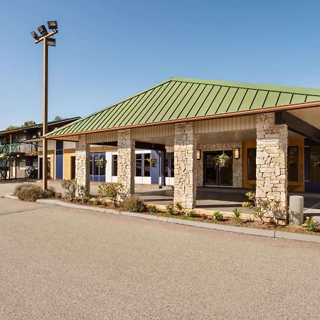 Travelodge By Wyndham Abbotsford Bakerview Luaran gambar