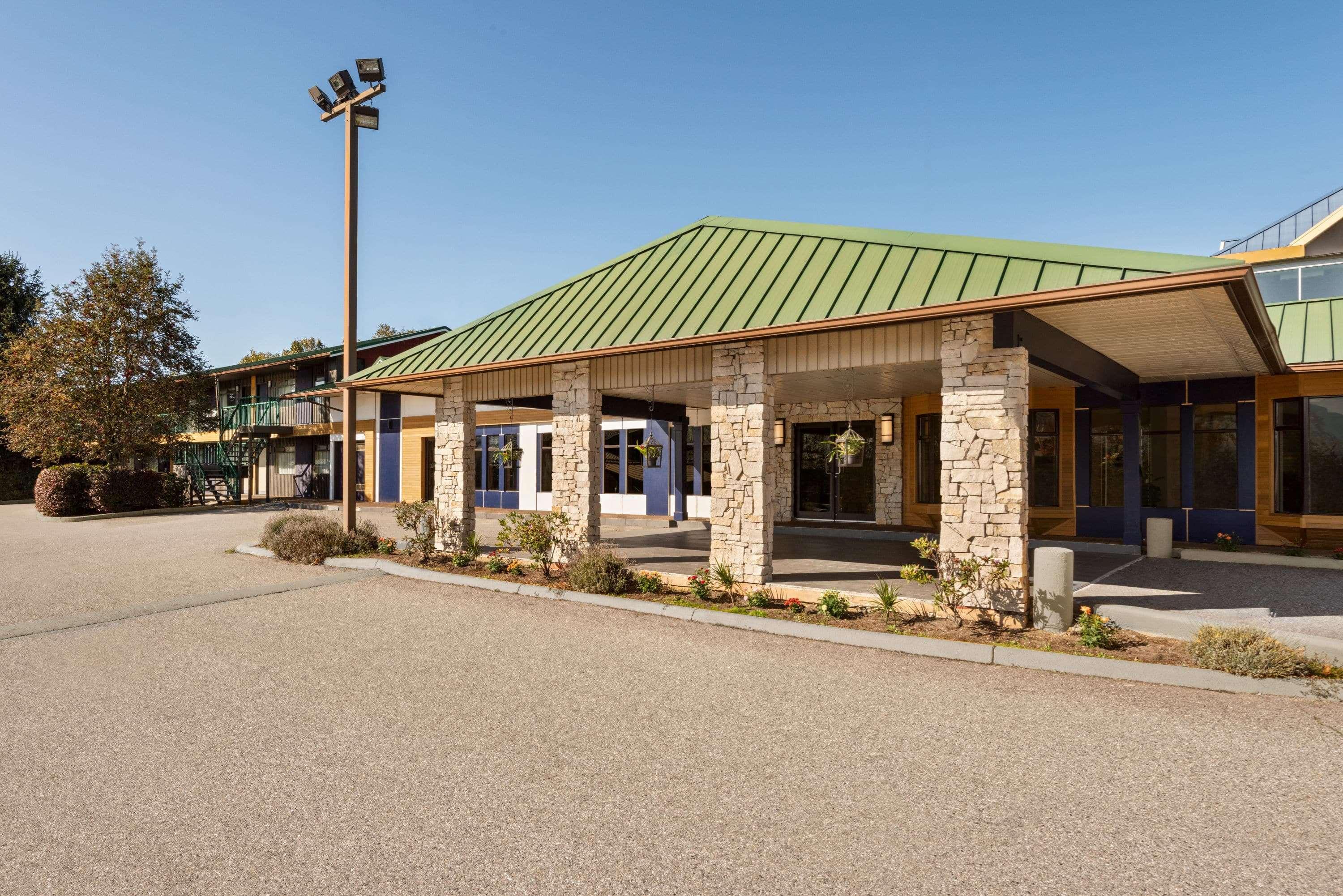 Travelodge By Wyndham Abbotsford Bakerview Luaran gambar