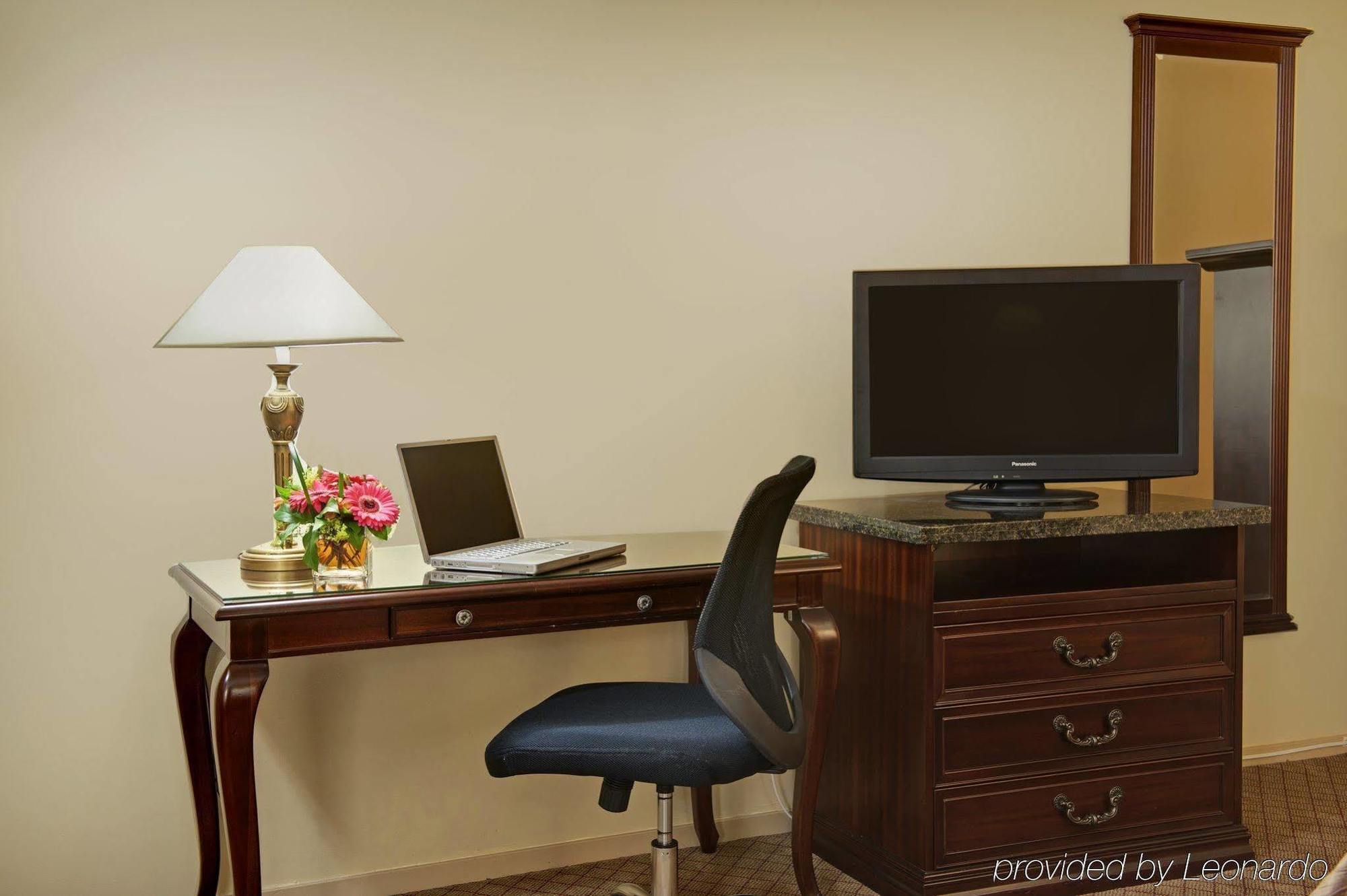 Travelodge By Wyndham Abbotsford Bakerview Luaran gambar