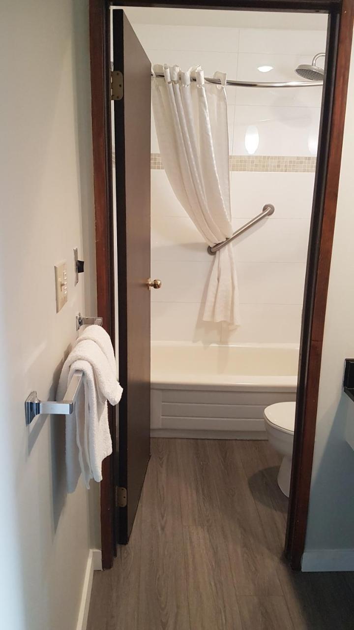 Travelodge By Wyndham Abbotsford Bakerview Luaran gambar